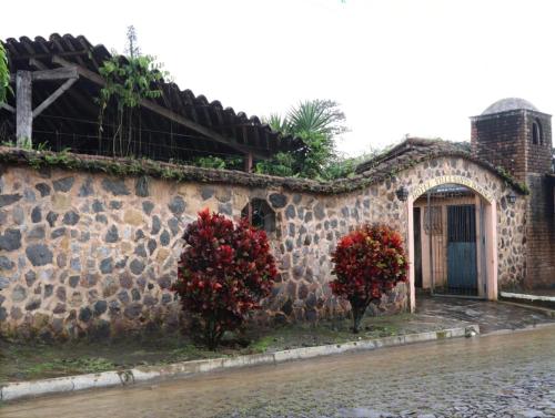 Entrance, Hotel Villa Santo Domingo in Ataco