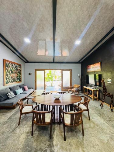 Casa Carambola Bioluminicencia, Tortuga y Quesera in 帕基拉