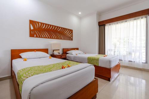 Standard Double or Twin Room image 8