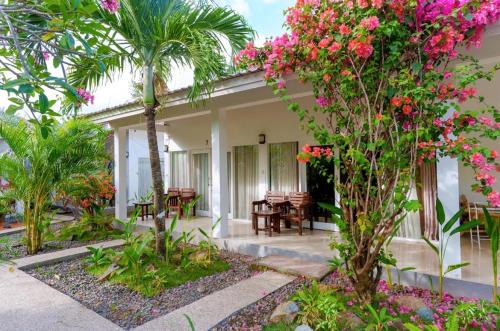 Wave Inn - beach house in Lombok