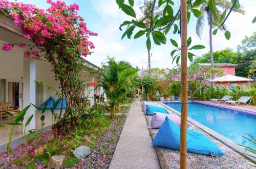 Wave Inn - beach house in Lombok
