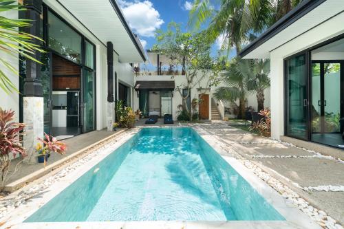 Wings Villa Laguna Bang Tao Beach Phuket