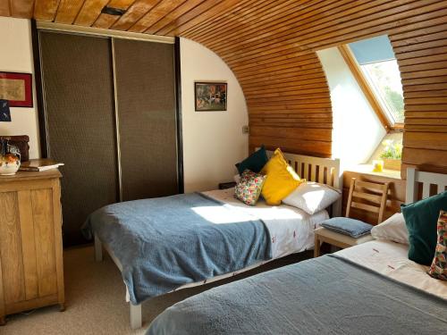 Hogmanay let with parking and 15 min bus to West End, Edynburg (zdjęcie 8)