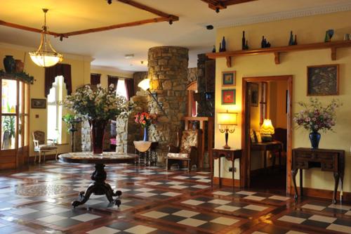 Lobby, Fitzgeralds Hotel in Bundoran
