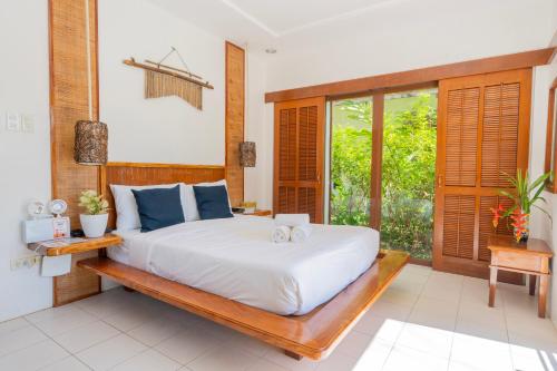 Casalay Boutique Villas & Dive near Haligi Beach