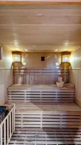 Luxury Seaview Studio with Pool & SPA in Tigzirt