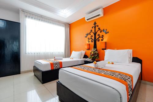 Superior Double or Twin Room image 8