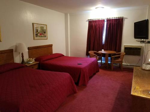 Woonsocket Motor Inn