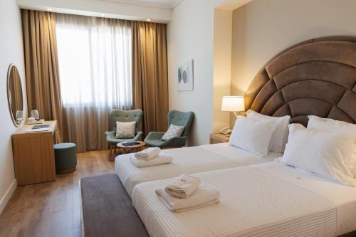 1 doppelbett oder 2 einzelbetten, stadtblick