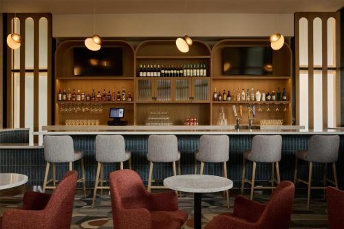 Doubletree By Hilton Fullerton - image 9