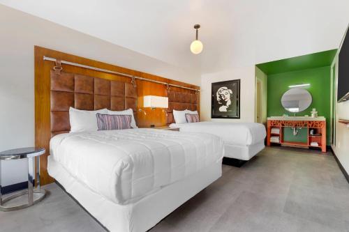 Heights House Hotel, Ascend Hotel Collection in Houston, USA