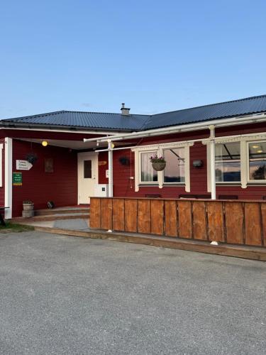 Зовнішній вигляд готелю, Fjordutsikten Camping AS in Лаксельв