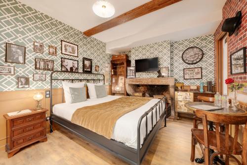 hotel photo