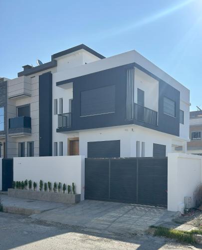 Luxury house in Martil – khách sạn tại Martil