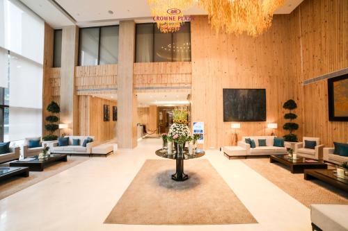 Lobby, Crowne Plaza Pune City Center By IHG in Pune Central