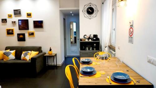 5 Min to Mirti Metro Cozy Rome Stay, Rom (Foto 8)