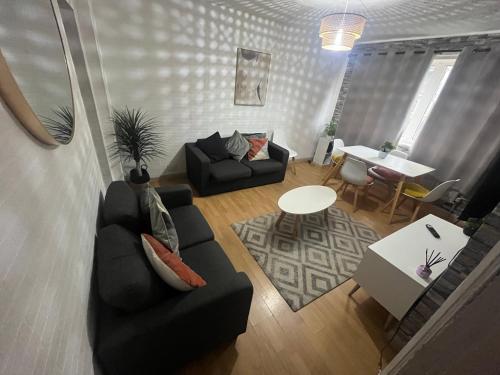 3 Bedroom central Birmingham gîte à louer Plough and Harrow