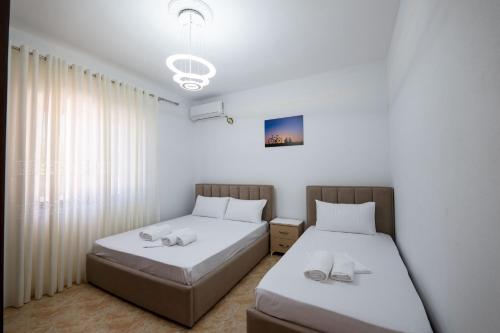 Two-Bedroom House image 1