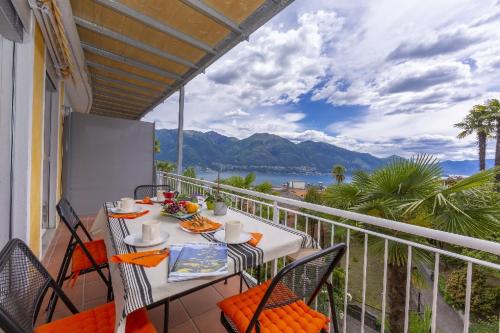 Casa Collina in Brione sopra Minusio