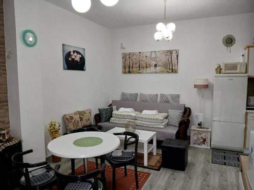 virtuve, Domaćinstvo Pocikini Zasavica (Domacinstvo Pocikini Zasavica) in Zasavica