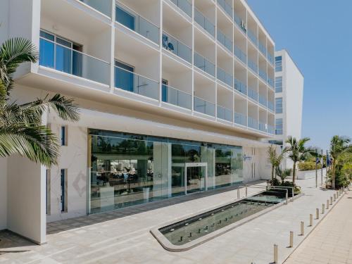 Seasons Hotel (Adults Only) - image 6
