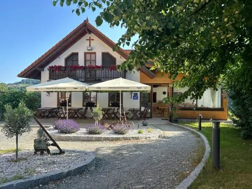 Trautenburg Stub`n in Leutschach, Österreich