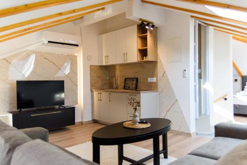 Carmen Loft Suite - Old Town Sarajevo