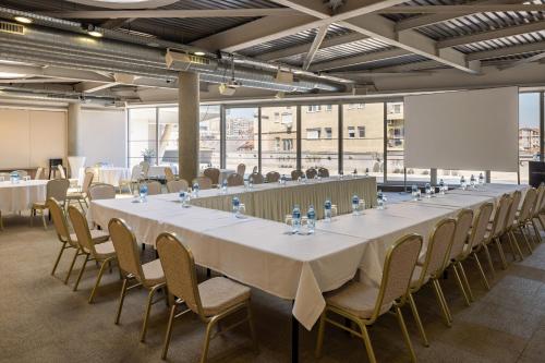 Nobel Zira Hotel - image 2