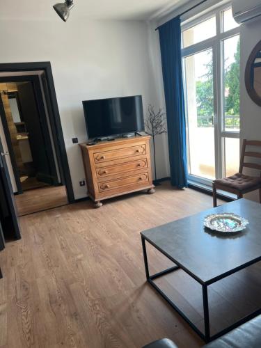 Cozy apartment, by Paradise Mall, София (фото 8)