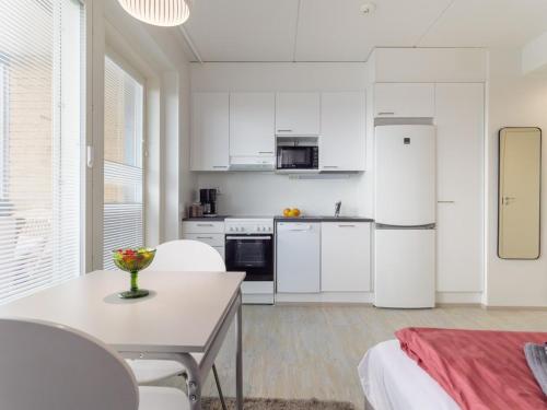 Avara huoneisto Verkatehtaan vieressä (Avara huoneisto Verkatehtaan vieressa) in Hämeenlinna