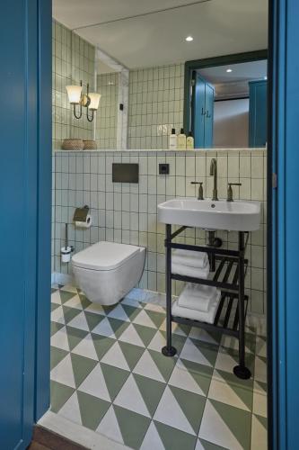 Hotel BOAT & CO - image 10