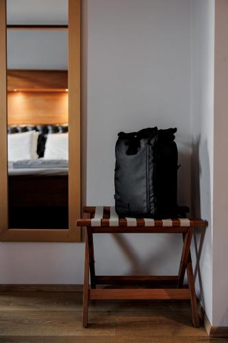 Standard Double Room image 5