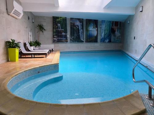 Piscină, Hotel Carpati in Predeal