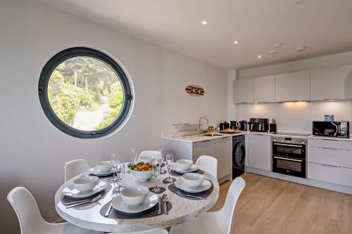 9 Middlecombe - Luxury Apartment at Byron Woolacombe, only 4 minute walk to Woolacombe Beach!, Woolacombe (foto 9)