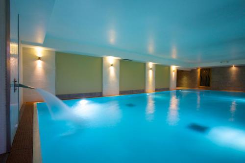Swimming pool, Headlam Hall Hotel & Rural Retreat in Headlam