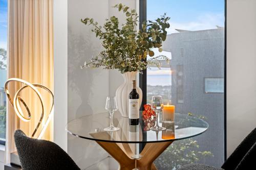 Facilities, OMG the Views! Your Luxury Bay Retreat Awaits! near Arthurs Seat Summit