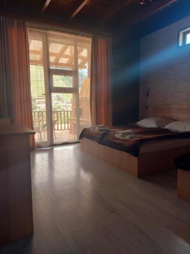 Come & Rest, Stepantsminda (photo 9)