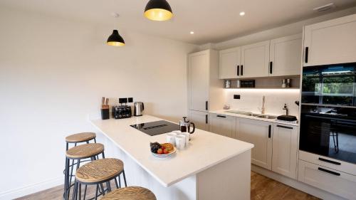 Modern 4BR Family Home New Forest Pet Friendly