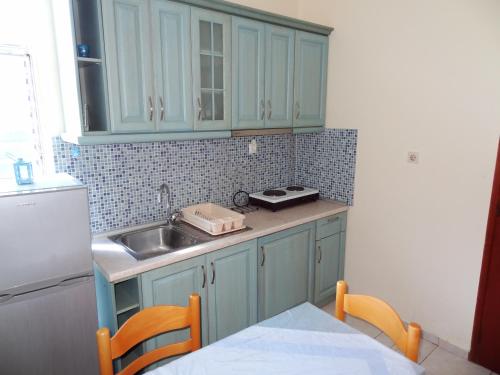 Nikos Apartments in Pefki (Artemisio)