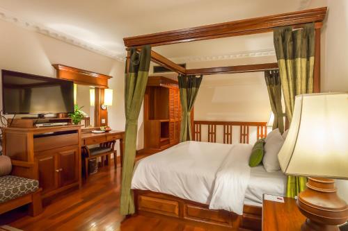 room detail thumbnail 0