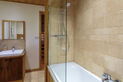 Chalet image 10