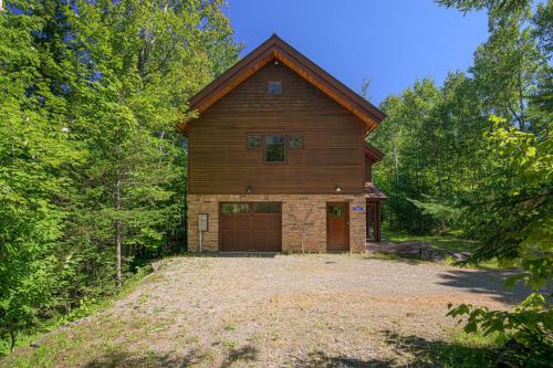 The Epic Sugarloaf Family Getaway in Carrabassett Valley (ME)