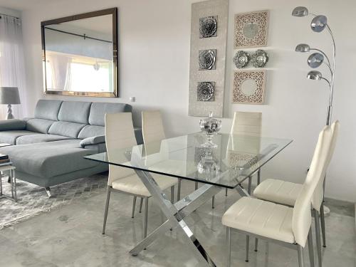 Létesítmények, Sea View Apartment in Resinera Voladilla