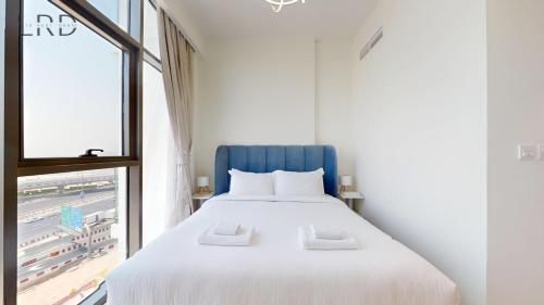 Cozy and Modern 1BR for 2, Dubai (photo 9)