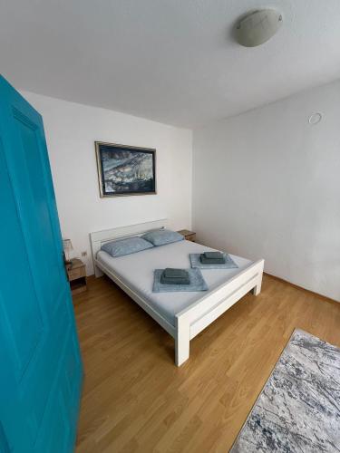 Studio For You - image 12