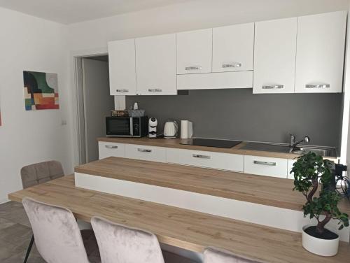 Casa Mafalda-stanza in appartamento condiviso- self check in, Bergamo (photo 9)