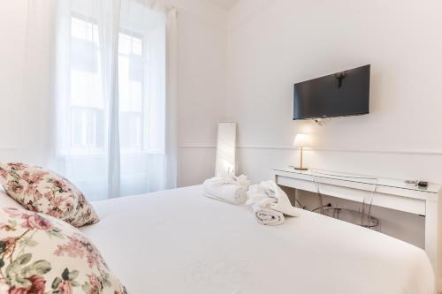 Elegant 3-bedroom apartment near the Metro, Rzym (zdjęcie 3)