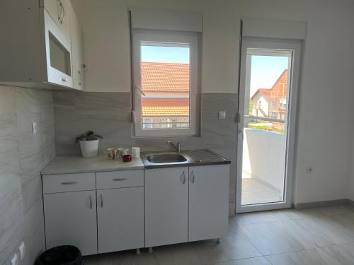 베오그라드 Airport Art Villa 2성급 싱글룸 외관