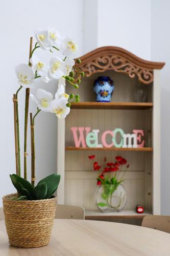 Downtown Lisbon Apartment - image 12