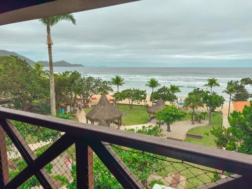Superior Luxury Ocean Front image 4
